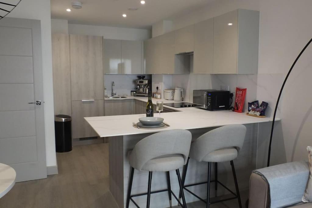 Apartamento Entire Prestige In Quay - Free Parking, Fast Wifi, Smart Tv & Netflix Poole